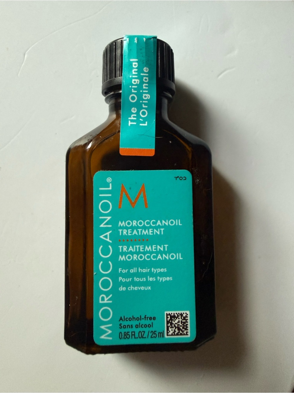 Moroccanoil Treatment Hair Oil - Turquoise and Orange Accents